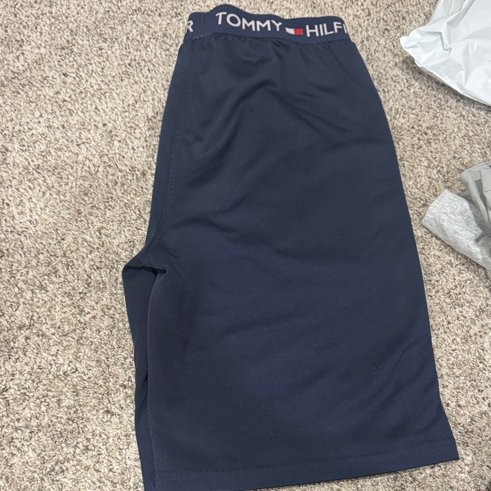 Tommy Hilfiger Men's Athletic Shorts in Navy with Red and White Stripes - Picture 5 of 9